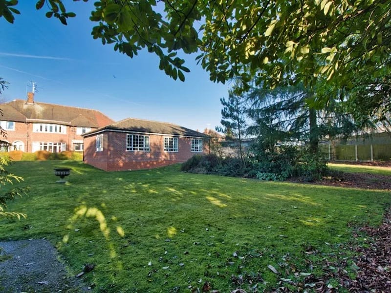 Ashlands Care Home - Nursing Home in Mansfield, England photo 3