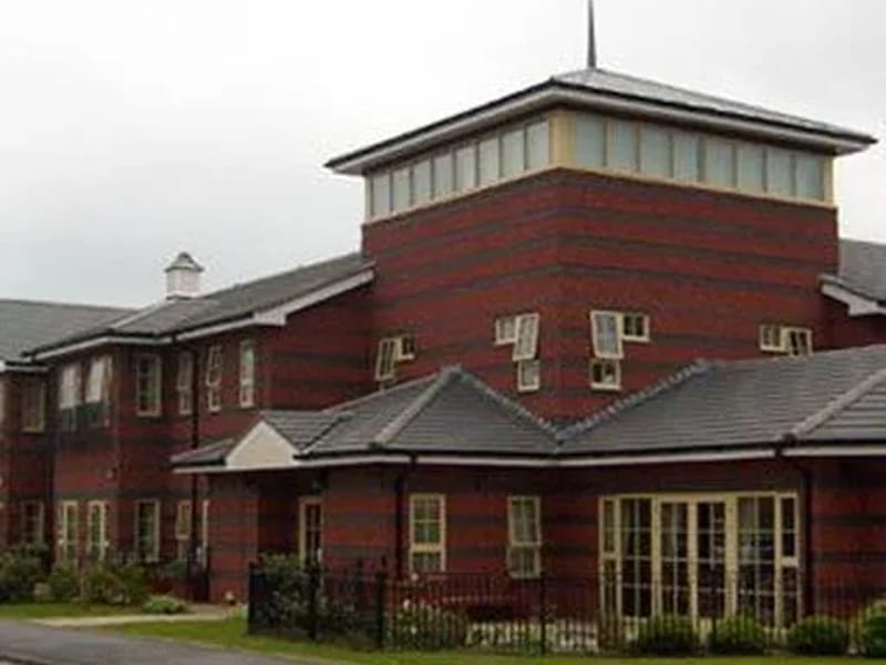 Lyndon Croft - Nursing Home in Solihull, England photo 3
