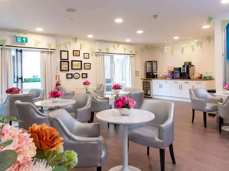 Anning House - Assisted Living in Weymouth, England photo 2