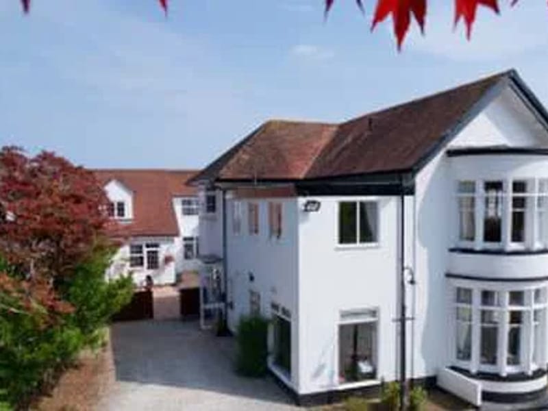 Ashburton House - Nursing Home in Newton Abbot, England photo 2