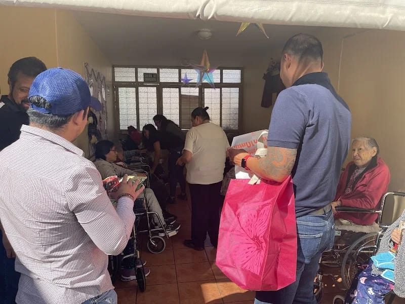 CASA HOGAR DIVINA PROVIDENCIA - Hogar de Ancianos in Zapopan, Jalisco photo 2
