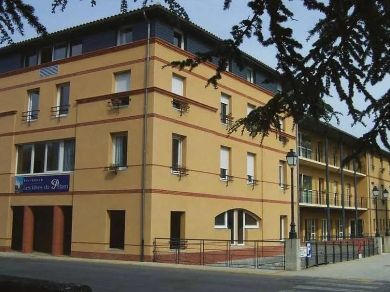 Ehpad Saint-Joseph A Castelnau Magnoac - EHPAD in CASTELNAU MAGNOAC, Occitanie photo 1