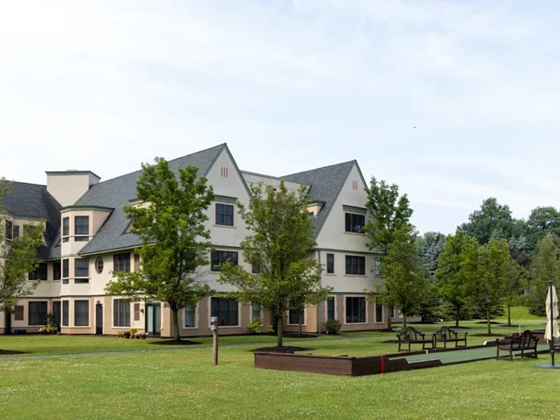 Canterbury Woods — Assisted Living, Williamsville, NY · photo 2