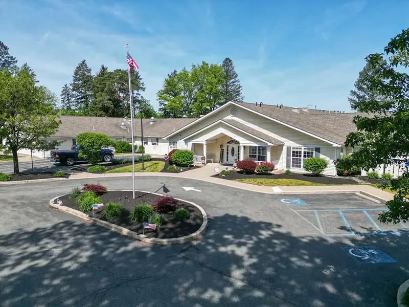 Arden Courts (allentown) - Assisted Living in Allentown, PA photo 1