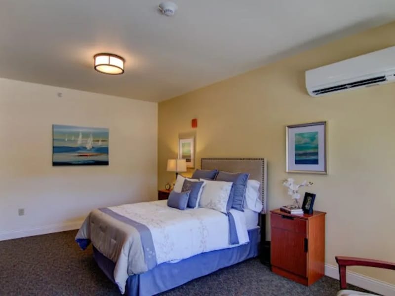Azura Memory Care Of Oconomowoc - Assisted Living in Oconomowoc, WI photo 3