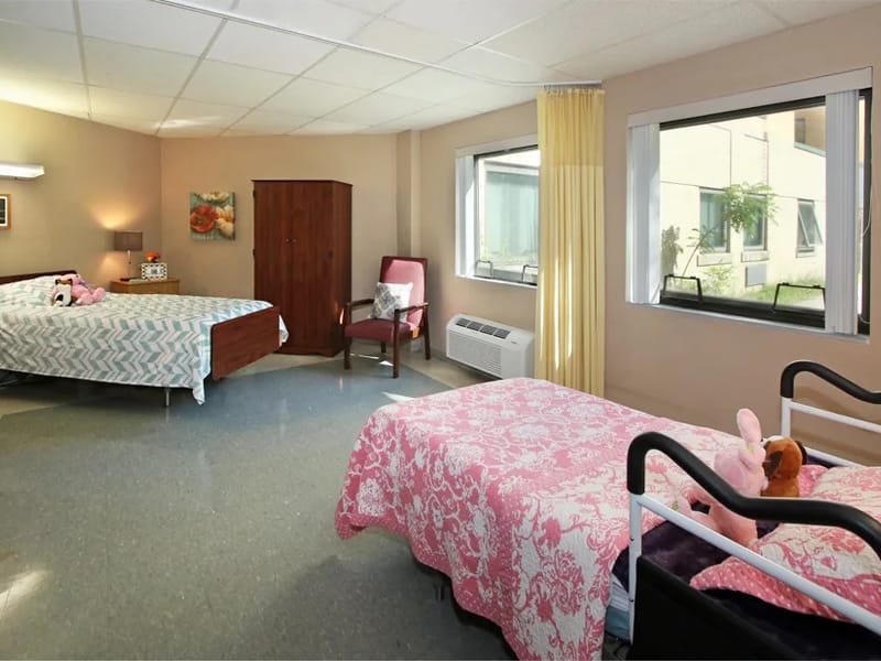 Oneida Nursing and Rehab Center - Nursing Home in Oneida, TN photo 2