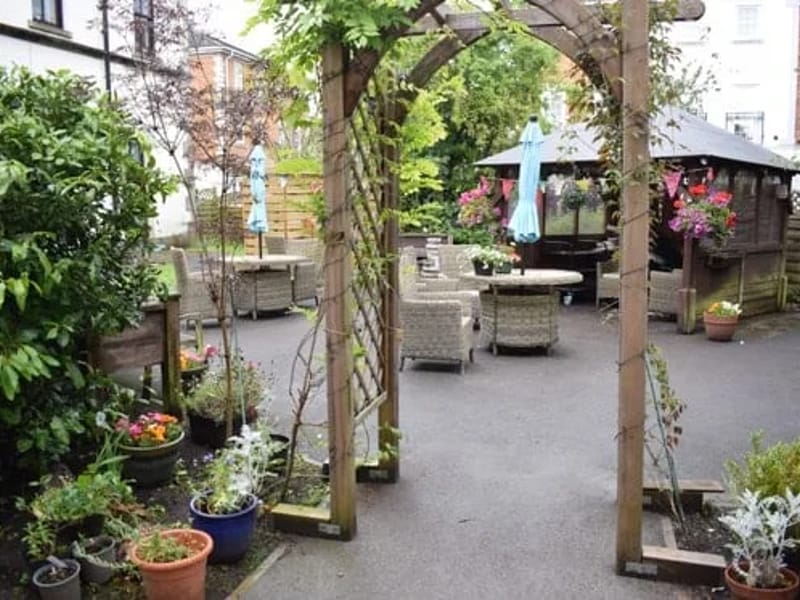 Pendleton Court Care Home - Nursing Home in Salford, England photo 2