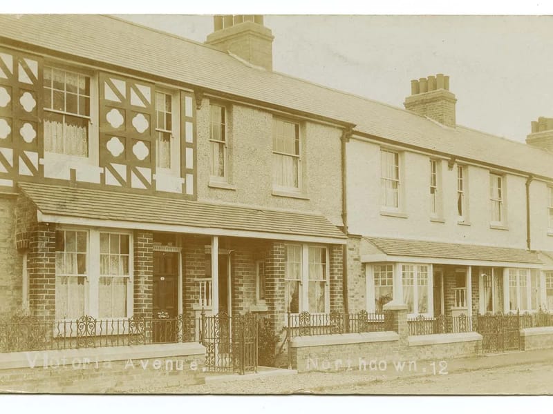 The Avenues Care Centre - Assisted Living in Margate, England photo 2