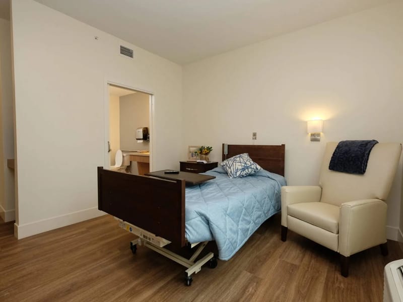 AMERICAN PRESTIGE HOME HEALTHCARE SERVICES LLC - Home Health Nursing in Canal Winchester, OH photo 1