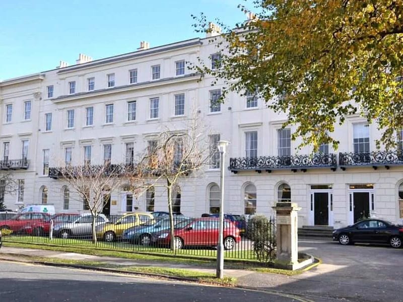 Faithfull House - Nursing Home in Cheltenham, England photo 2