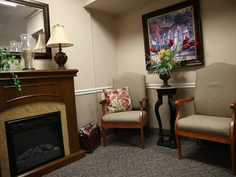 Hickory Creek at New Castle - Nursing Home in New Castle, IN photo 1