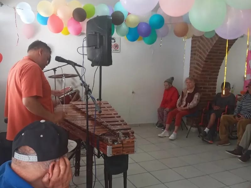 CASA HOGAR ELYDA PARA NIÑOS Y ADULTOS MAYORES - Vida Asistida in Acolman, Estado de México photo 2