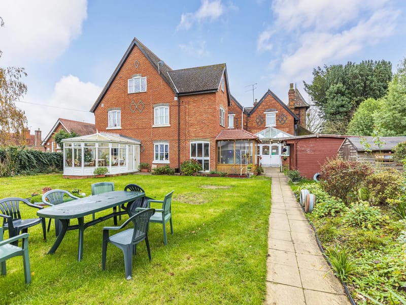 Glebe House Care Home - Nursing Home in Staines-Upon-Thames, England photo 1