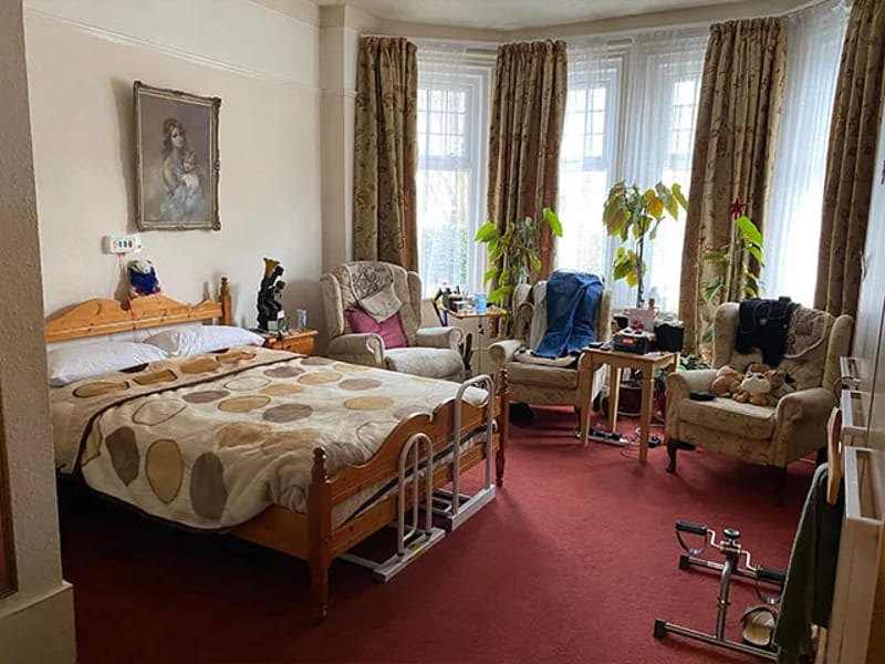 Orchardown Rest Home - Assisted Living in Eastbourne, England photo 3