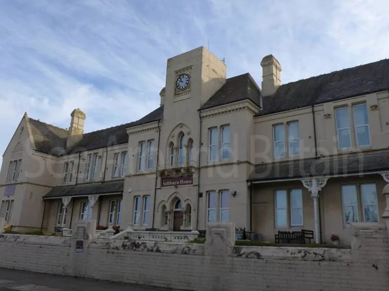 Royce House - Assisted Living in Saltburn-By-The-Sea, England photo 2