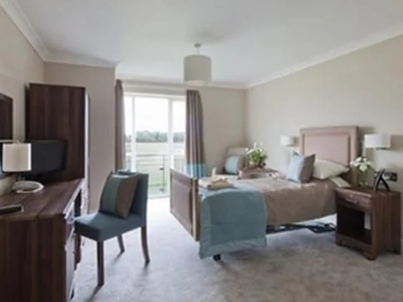 Wyndham Hall Care Home - Nursing Home in Bicester, England photo 2