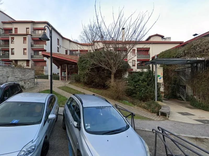 Residence Le Clos Beausoleil - Maison de Retraite in STE FOY LES LYON, Auvergne-Rhône-Alpes photo 3
