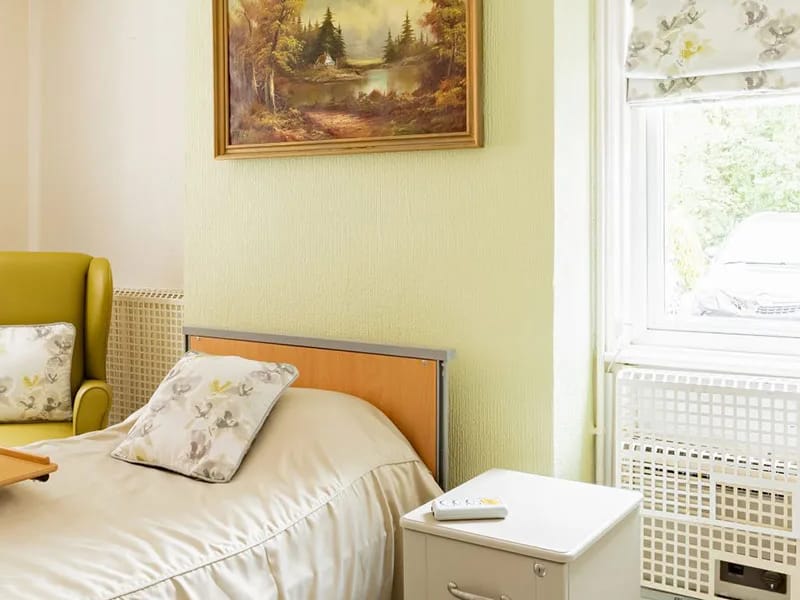 Oaklands Rest Home in Southampton, England photo 3