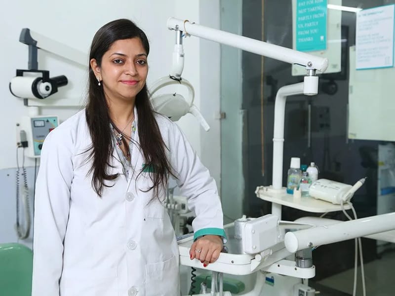 The Tooth Clinic - वृद्धाश्रम in North West Delhi, Delhi photo 1