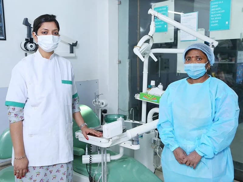 The Tooth Clinic - वृद्धाश्रम in North West Delhi, Delhi photo 3