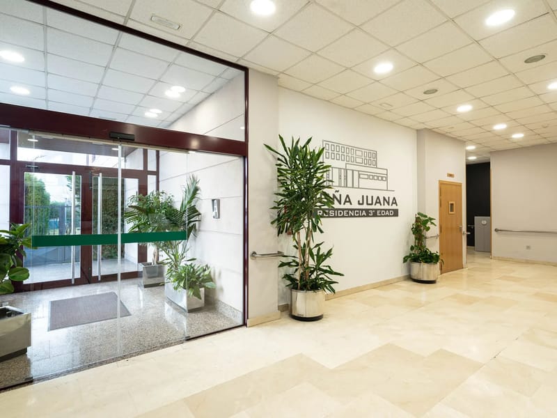 Residencia Para Personas Mayores "Doña Juana" - Hogar de Ancianos in Palencia, Castilla y León photo 2