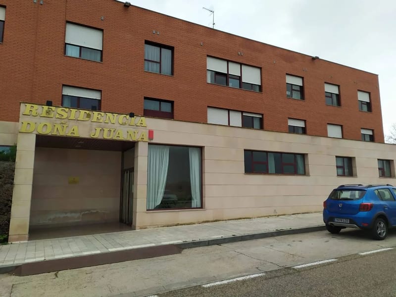 Residencia Para Personas Mayores "Doña Juana" - Hogar de Ancianos in Palencia, Castilla y León photo 1