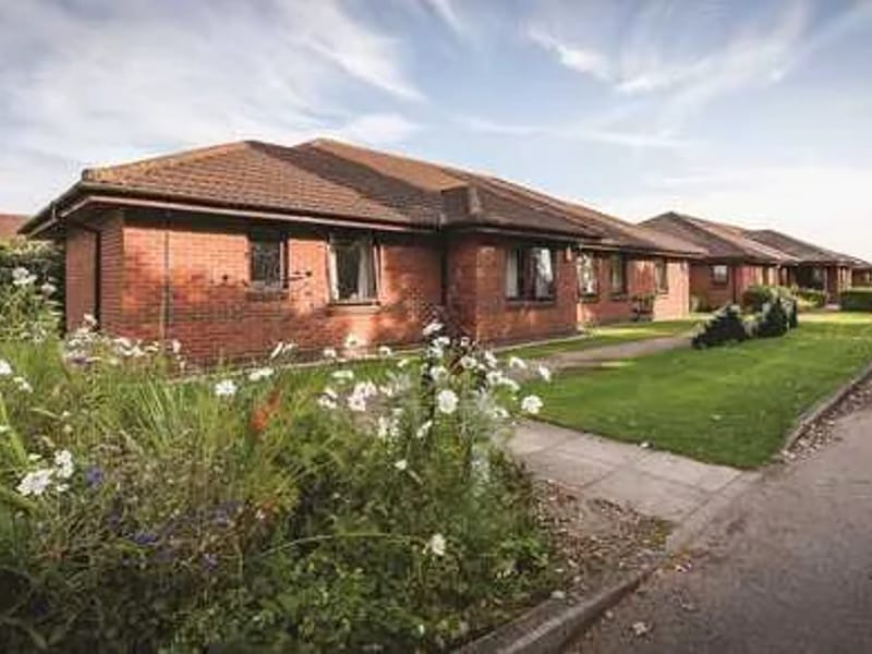 HCF The Springs - Assisted Living in Pontefract, England photo 2
