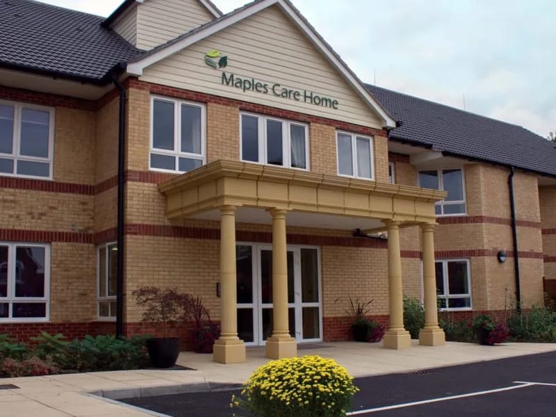 Maples Care Home - Nursing Home in Bexleyheath, England photo 3