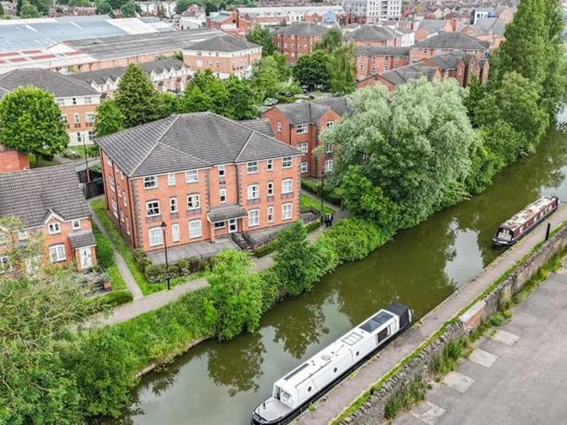 Gloucester House in Coventry, England photo 2