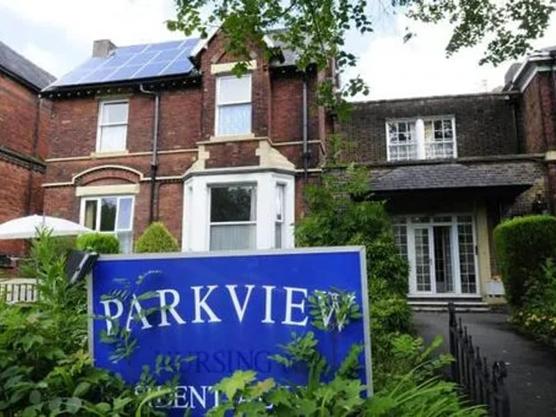 Parkview Residential Home - Assisted Living in Bolton, England photo 2