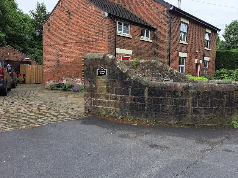 Dixons Farm in Preston, England photo 2