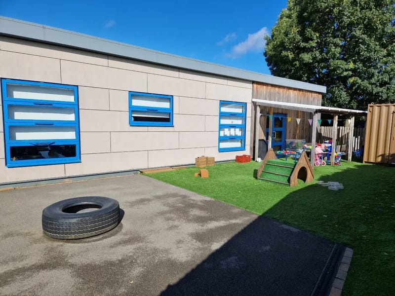 St Denys Care Home - Nursing Home in Barnstaple, England photo 2