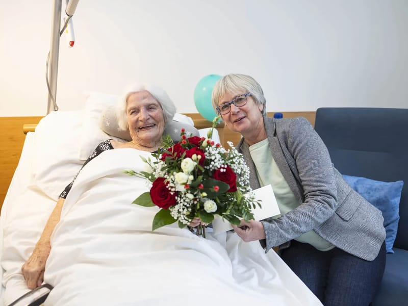 Altenzentrum St. Hildegard -Wohngruppe für geistig-behinderte, pflegebedürtige Menschen- - Pflegeheim in Dortmund, Nordrhein-Westfalen photo 1