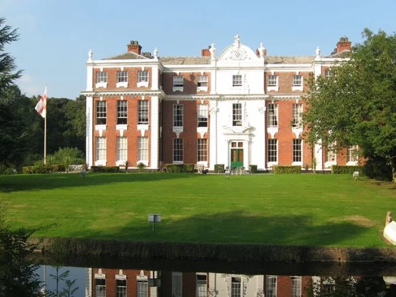Hilton House - Nursing Home in Wolverhampton, England photo 3