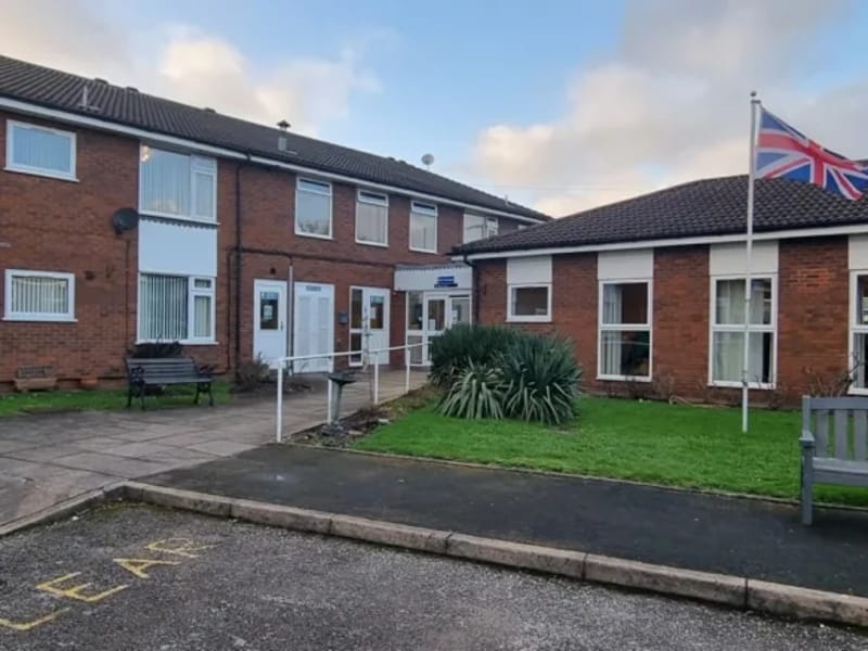 Housing 21 - Lea Court - Assisted Living in Crewe, England photo 3