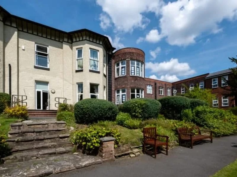 Lady of the Vale Care Home - Nursing Home in Altrincham, England photo 1