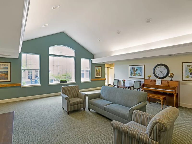 Brookdale East Niskayuna - Nursing Home in Niskayuna, NY photo 2