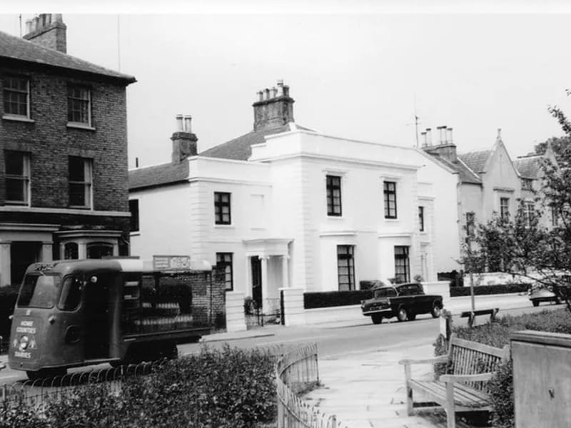 Kimbolton in Bedford, England photo 2