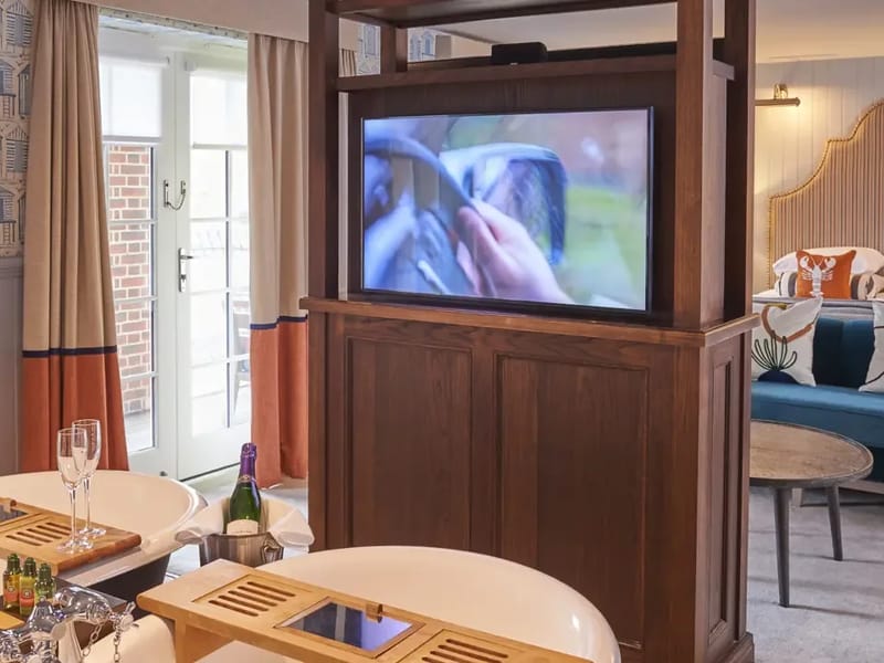 Suite One - Assisted Living in Poole, England photo 3