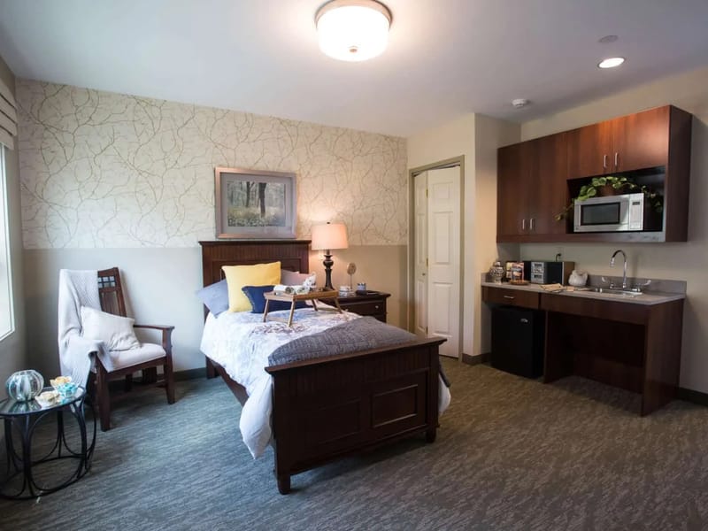 Care One at Somerset Valley Assisted Living - Assisted Living in Bound Brook, NJ photo 2