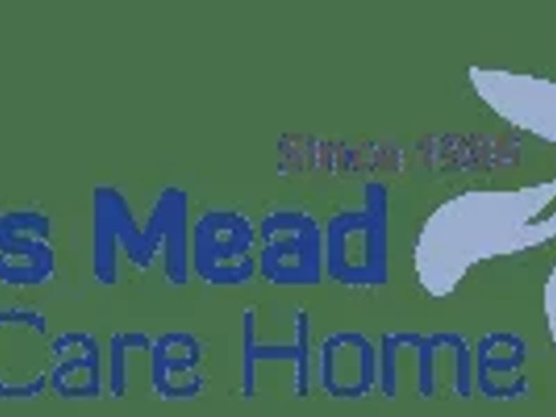 Priors Mead Care Home - Nursing Home in Reigate, England photo 3