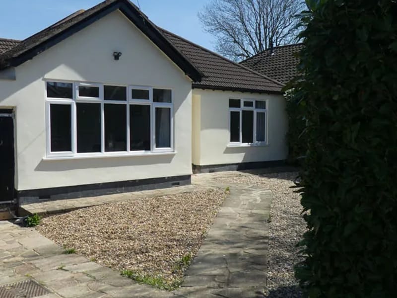 Mount Park - Assisted Living in Carshalton, England photo 2