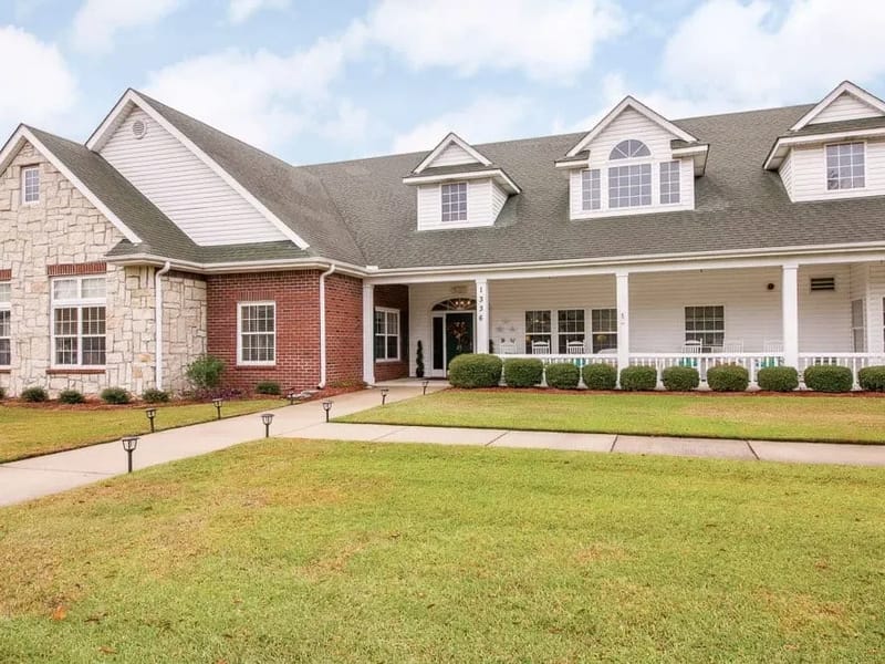 Brookdale New Bern - Assisted Living in New Bern, NC photo 1
