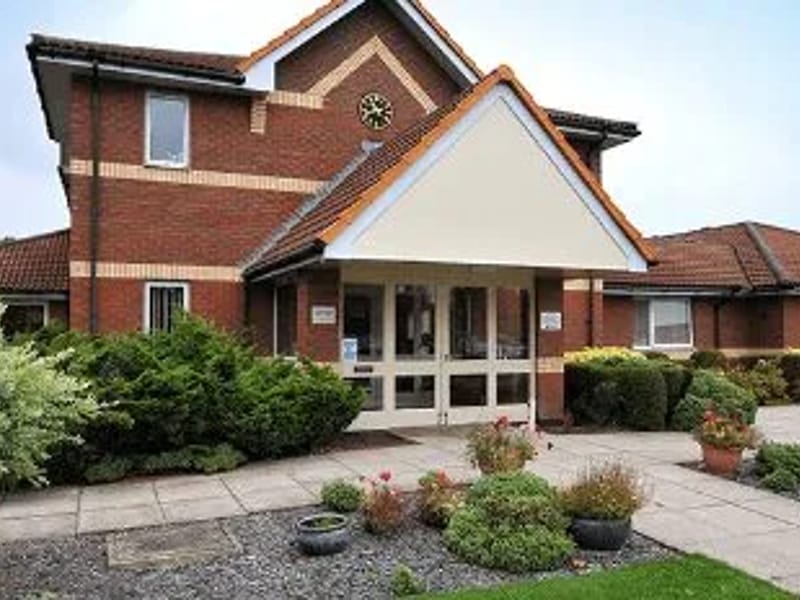 Colton Lodges Care Home - Nursing Home in Leeds, England photo 1