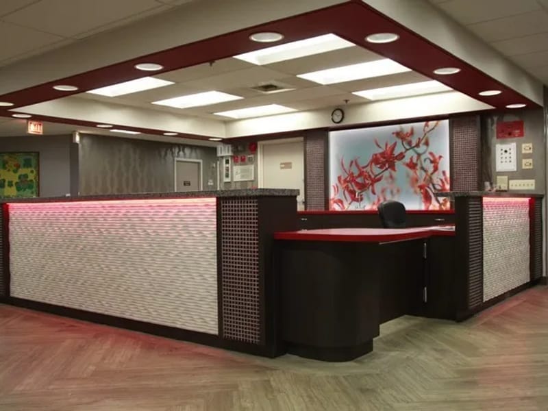 Belhaven Nursing & Rehab Center - Nursing Home in Chicago, IL photo 3