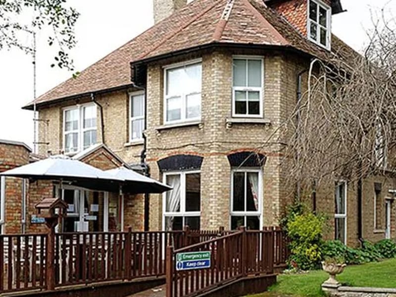 The Manor House Residential Care Home - Nursing Home in Cottingham, England photo 1