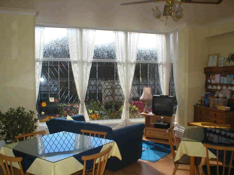 Morden Grange - Assisted Living in Bolton, England photo 2
