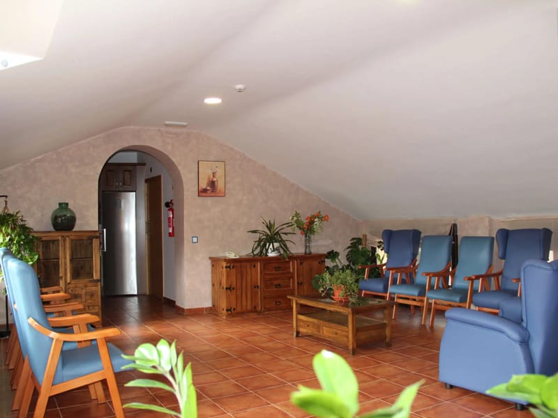 Residencia De Personas Mayores Santiago Y San Marcos - Hogar de Ancianos in Alba De Tormes, Castilla y León photo 2