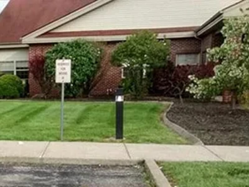 Richwood Nursing & Rehab - Nursing Home in La Grange, KY photo 2