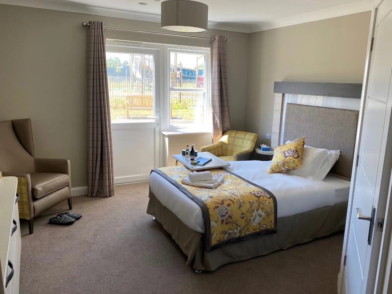 Priors Hall Care Home - Nursing Home in Corby, England photo 2